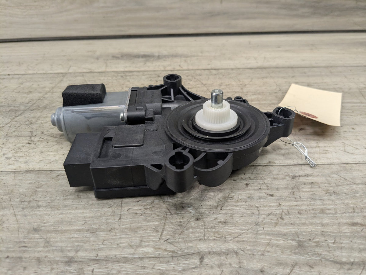 2021 BMW 330i G20 Front Right Passenger Door Window Glass Regulator Motor 8498860 OEM BMW G20 G80 330 M340 M3 FRONT Right Passenger Door Window Regulator Motor