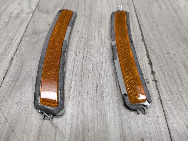 17-23 OEM BMW F90 G30 Rear Bumper Left Right Side Reflector Marker Light SET