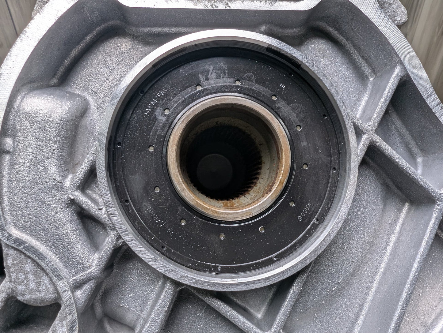2018 BMW M550i N63B44O2 Transmission Transfer Case 87202k 8485036