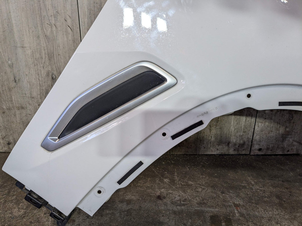 2020 BMW X5 G05 Front Right Passenger Fender Panel White Alpinweiß Iii (300)