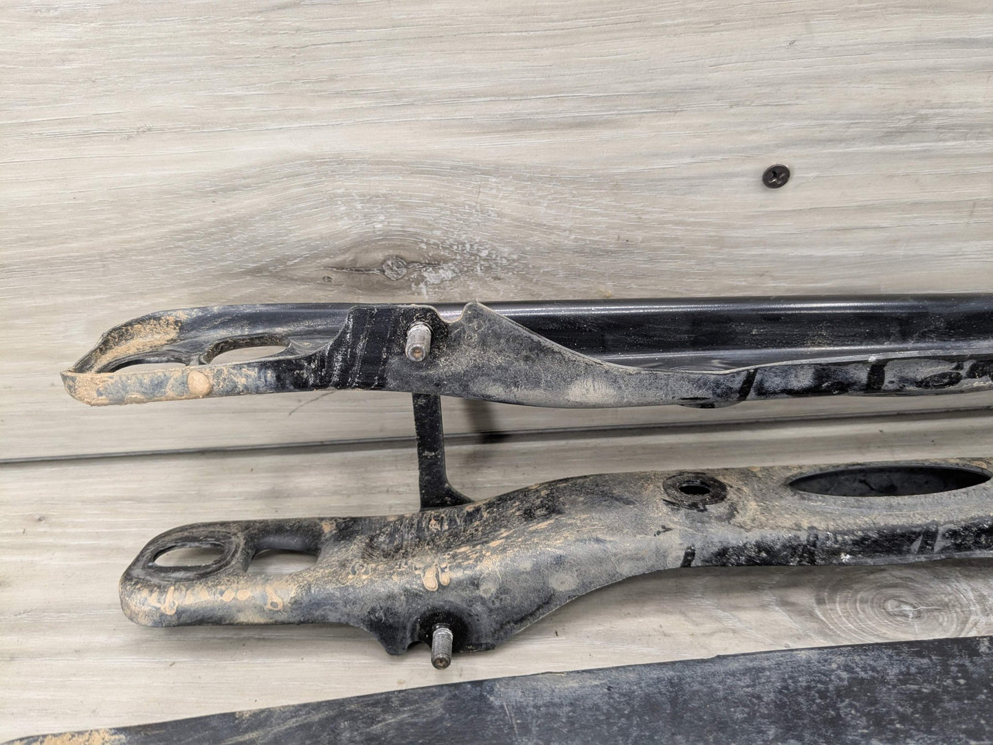 2018 BMW 750i G12 Rear Right Passenger Control Arms SET 6861116 OEM BMW G11 G12 G15 G30 Rear Right Passenger Side Upper Lower Control Arm SET