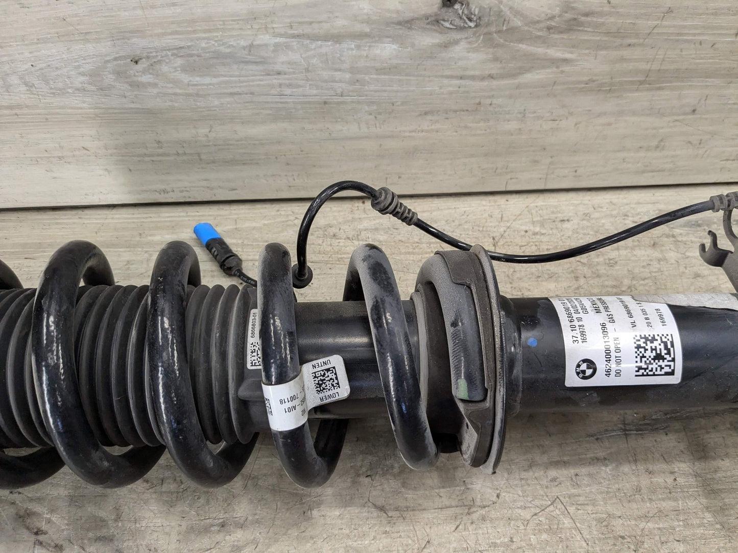 19-23 OEM BMW G05 X5 40 50 Front Left Driver Spring Strut Shock Absorber VDC