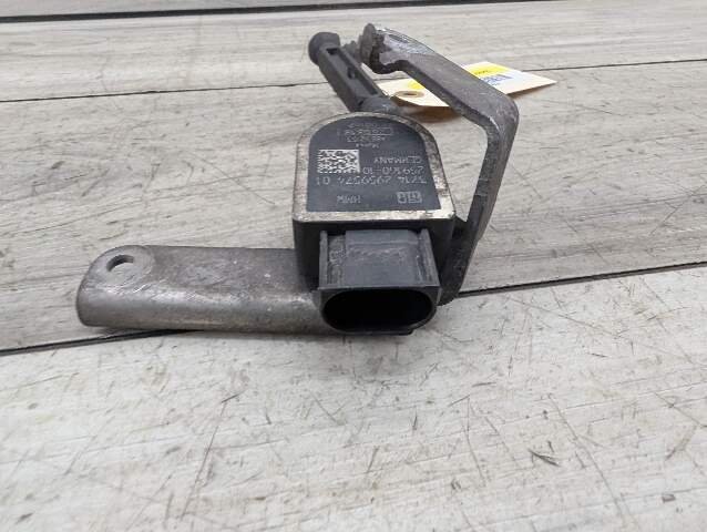 OEM BMW F30 F44 F80 G01 G20 G30 Front Rear Left Right Suspension Level Sensor