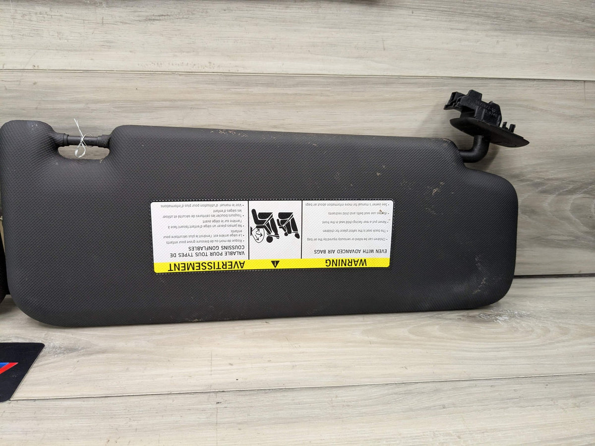 18-24 OEM BMW G01 G02 F97 X3 X4 Left Driver Right Passenger Side Sun Visor Black