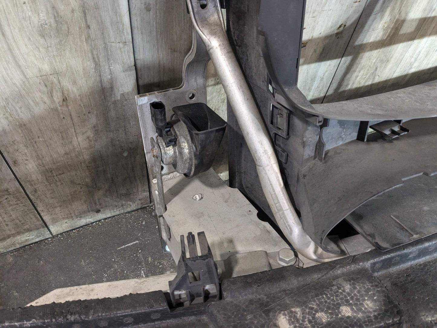 2014 BMW X5 F15 Front Clip Frame Radiator Support Assembly