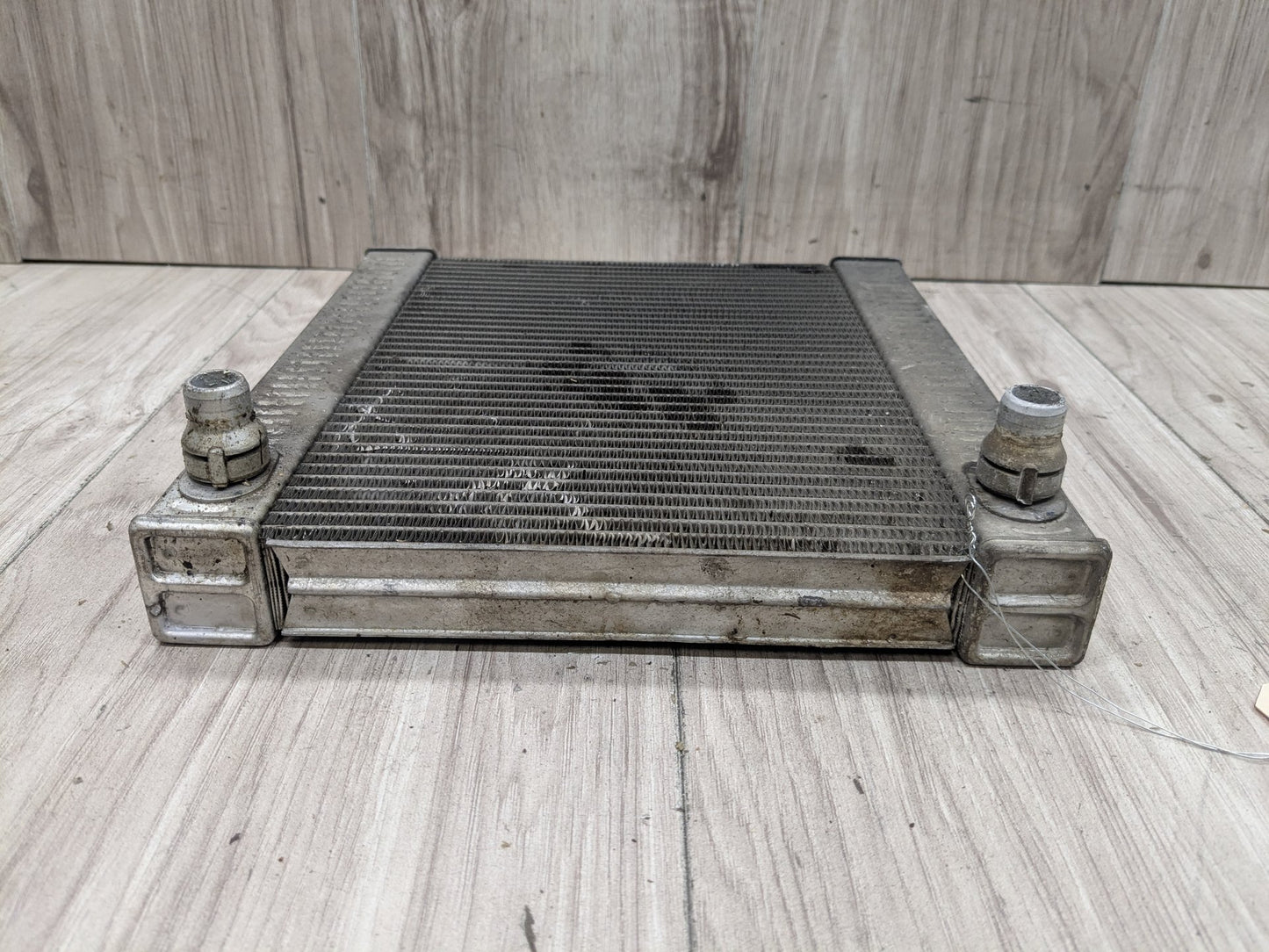 2016 BMW 750i G12 Left or Right Secondary Auxiliary radiator 8620207 OEM BMW F90 G12 G30 G45 Left Right Secondary Auxiliary Coolant Remote Radiator