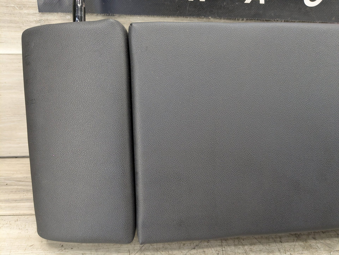 OEM BMW G01 G20 G20 330 M340 X3 X4 Rear Center Seat 2ND Row Arm Rest Cup Holder
