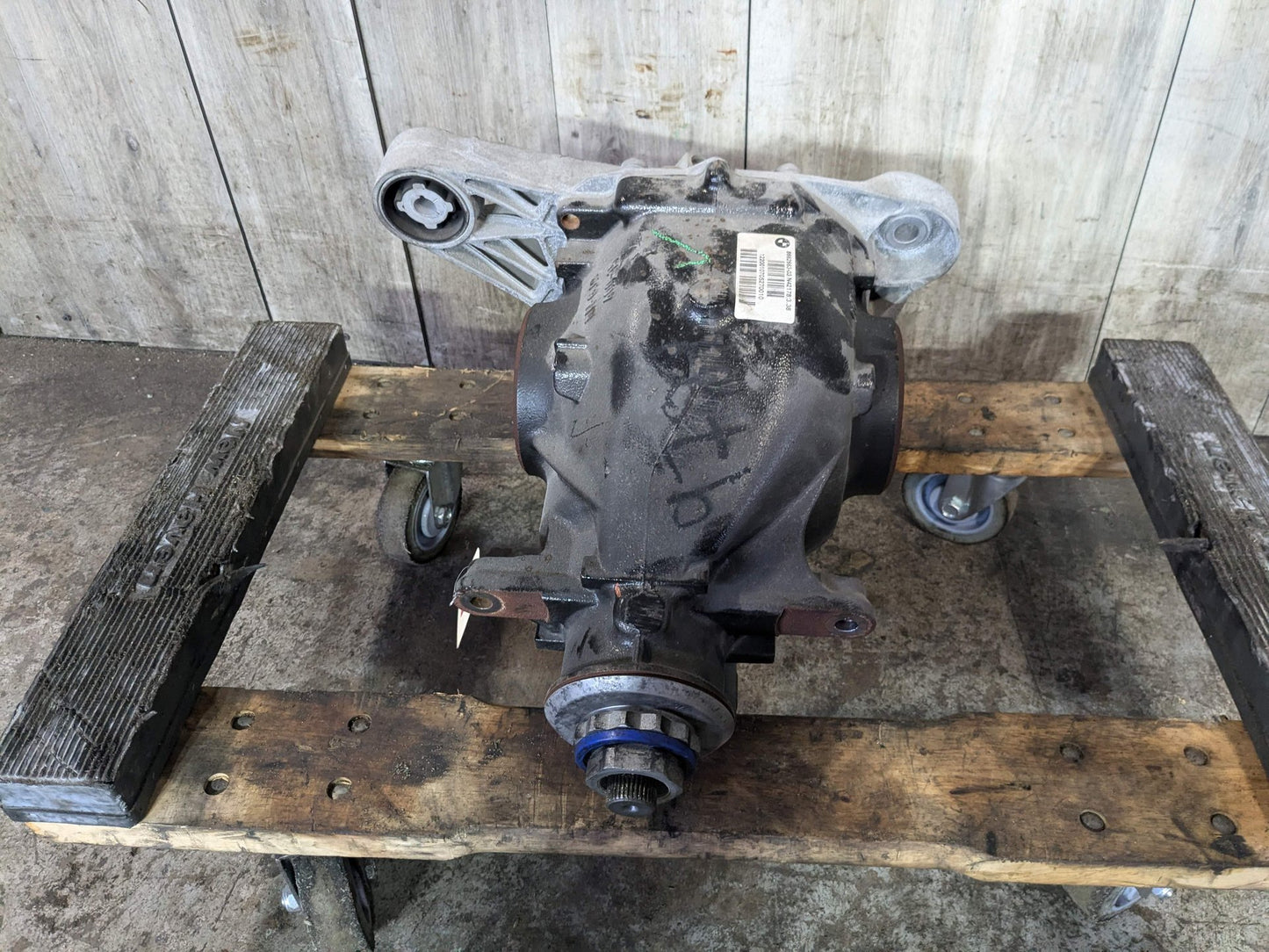 2020 BMW X5 G05 Rear Axle Carrier Differential 8662663