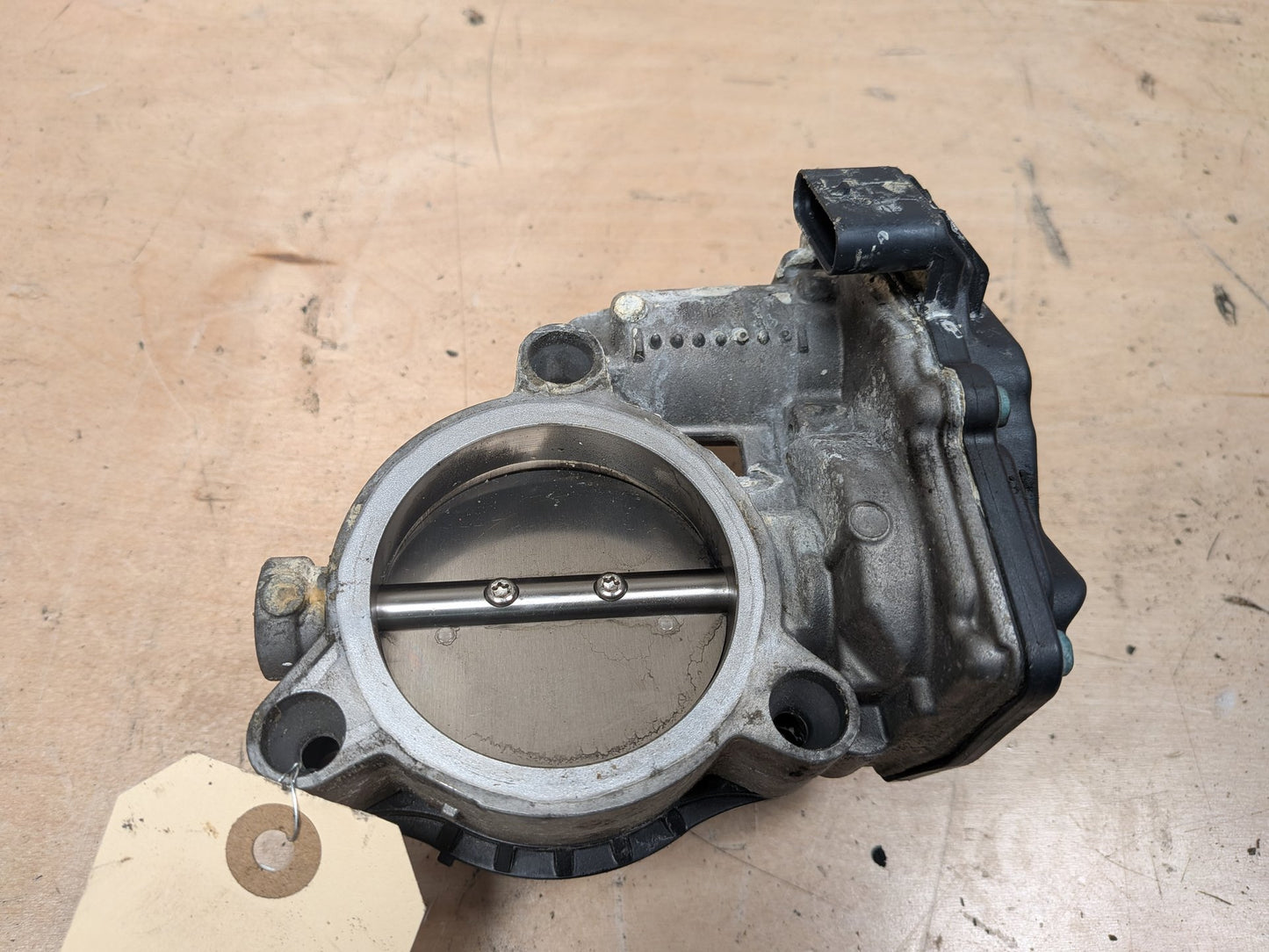 OEM BMW F39 F44 F48 F90 G05 G12 750 G30 M550 M8 Engine B46 N63 S63 Throttle Body