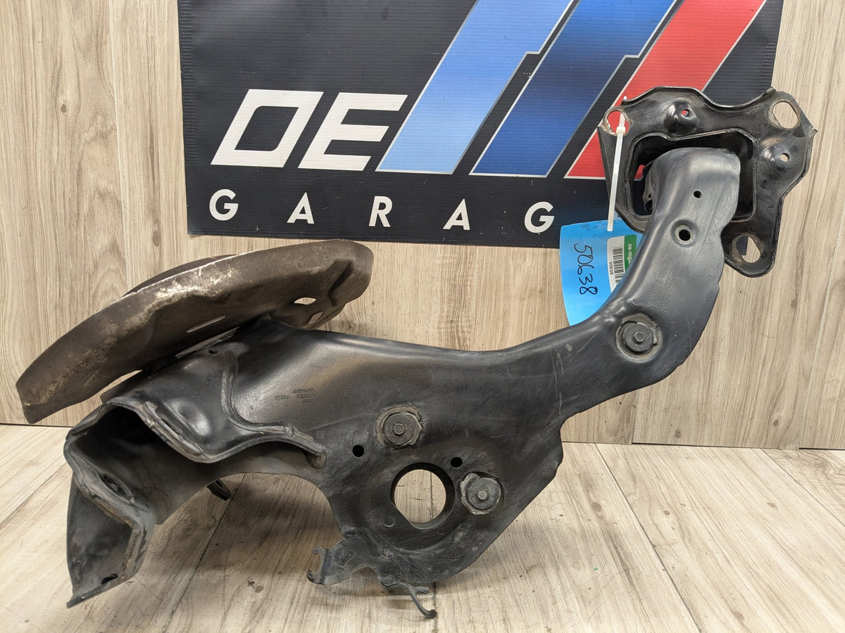 16-25 OEM BMW F39 F44 F48 X1 X2 Rear Right Passenger Control Arm Knuckle Spindle