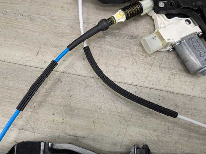 OEM BMW F10 528 535 550 M5 FRONT Left Driver Door Window Regulator Motor