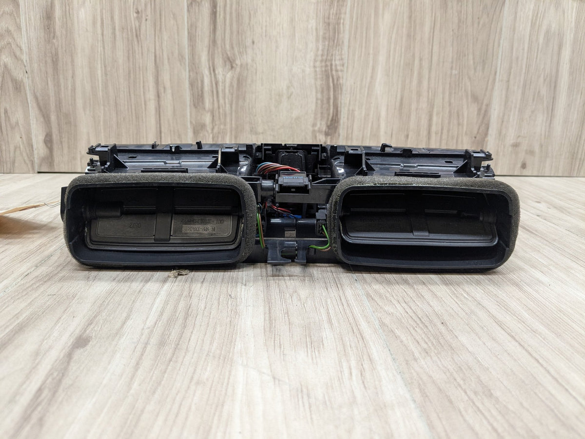 OEM BMW F30 F32 F33 F36 F80 F82 F83 M3 M4 Front Dash Central AC Air Vent Grille