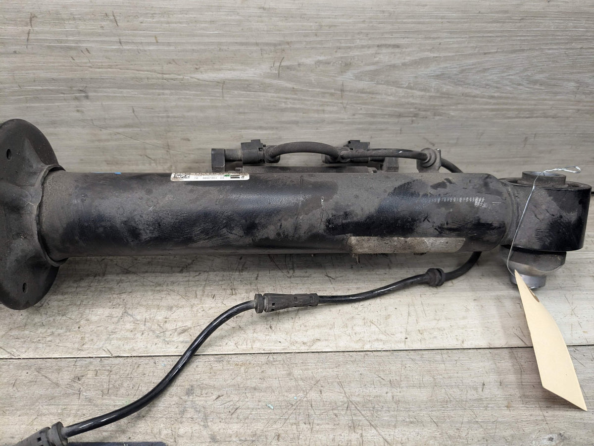 17-23 OEM BMW G30 M550 Rear Right Passenger Side Spring Strut Shock Absorber VDC