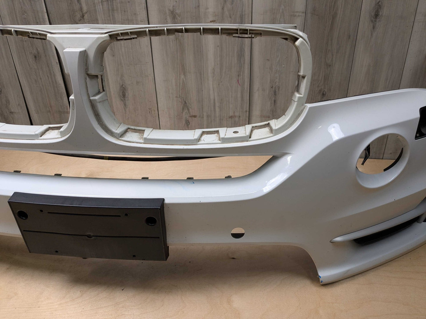 NOTE* 14-18 OEM BMW F15 X5 Front Bumper Cover Panel White 300 White ALPINWEISS III (300)