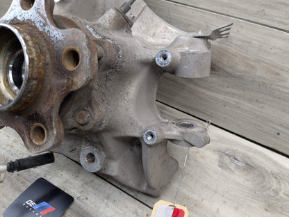 2019 BMW M550i G30 Rear Right Passenger Spindle Knuckle w/ Bearing 6866336 17-23 OEM BMW G30 530 540 M5550 REAR Right Passenger Hub Knuckle Bearing Carrier