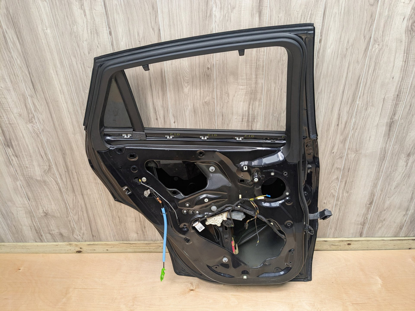 15-19 OEM BMW F16 X6 F86 X6M Rear Left Driver Door Shell Panel Black 416 CARBONSCHWARZ METALLIC (416)
