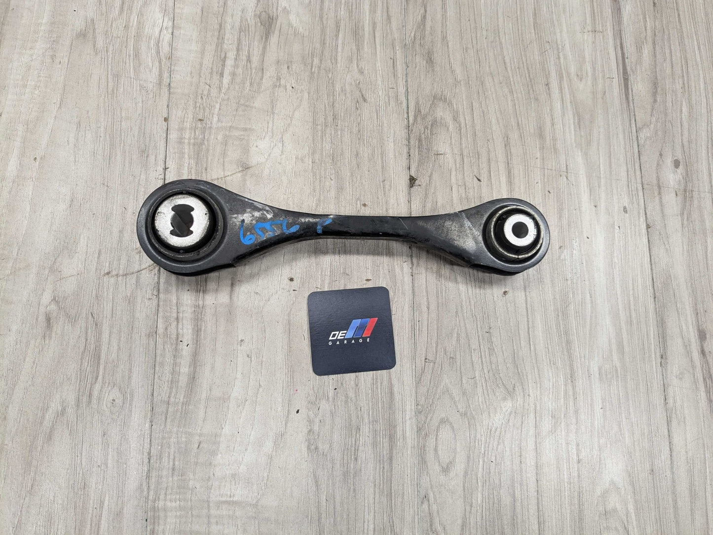 2023 BMW M240i G42 Rear Right Passenger Control Arms SET 6886448 OEM BMW G20 G22 G23 G26 G29 G42 Rear Right Passenger Upper Lower Control Arm SET