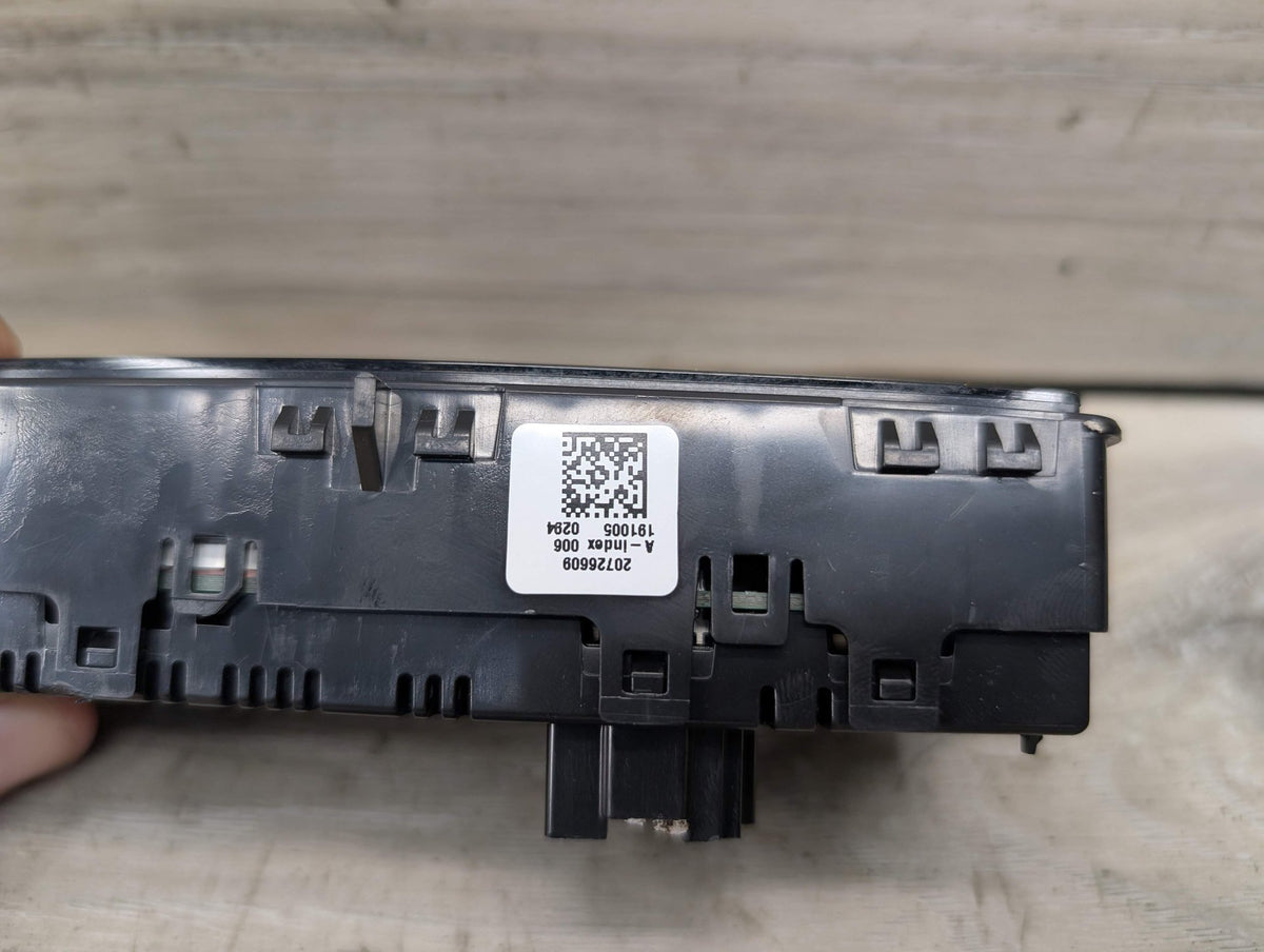 18-24 OEM BMW G01 G02 F97 F98 X3 X4 AC Rear Heater Climate Control Switch Panel