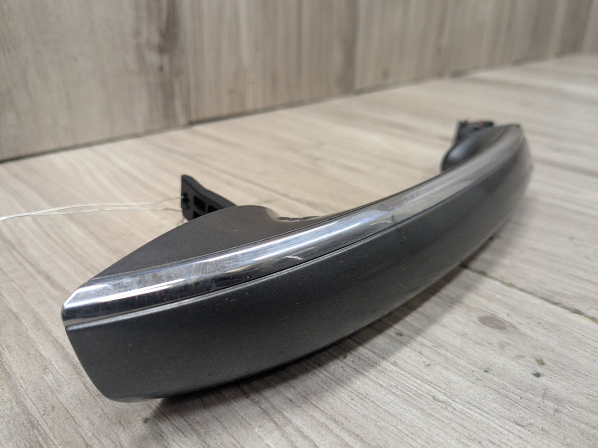 16-19 OEM BMW G11 G12 740 750 COMFORT ACCESS Right Passenger Door Handle Gray