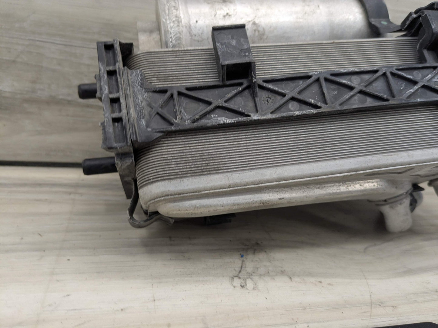 2020 BMW 330i G20 Condenser w/ Dryer 6805342 OEM BMW G20 G22 G23 G26 G29 G42 AC Condenser Air Conditioning Radiator Drier