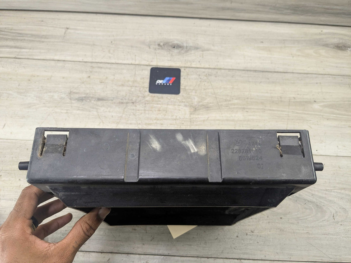 2018 BMW M550i G30 Left or Right Secondary Auxiliary radiator 8619383 OEM BMW F90 F93 G12 G16 G30 M5 M8 Secondary Auxiliary Coolant Remote Radiator