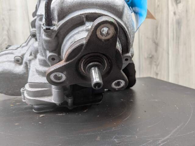 2015 BMW 435i Transmission Transfer Case 72096k 8623346
