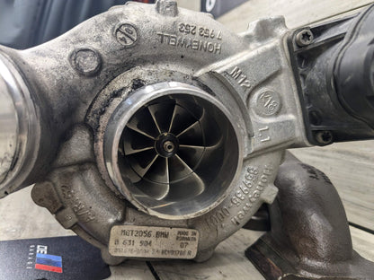 OEM BMW G01 G20 G22 G23 G26 G30 G42 330 430 530 Turbo Charger w Manifold B46 K