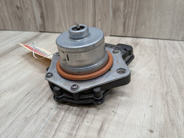 OEM BMW G20 G22 G23 G26 G42 Transfer Case Torque Motor Module Computer