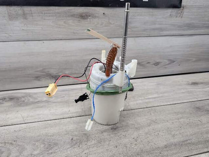 2015 BMW X5 F15 Fuel Gas Tank Sending Unit Assembly 7403906