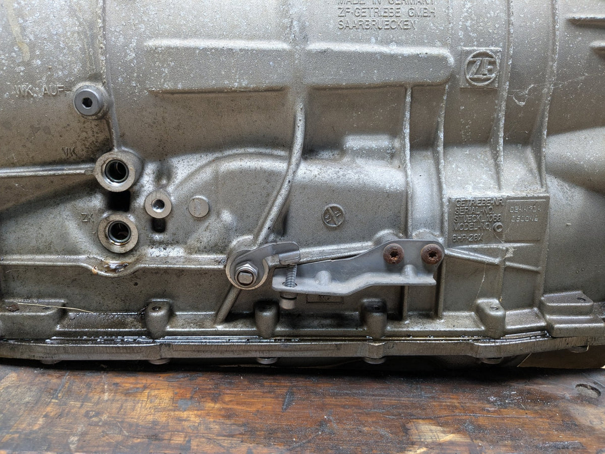 2012 BMW E70 X5 Automatic Transmission Assembly 0 10-14 OEM BMW E70 E71 X5M S63 Automatic Transmission Gearbox Assembly GA6HP28X