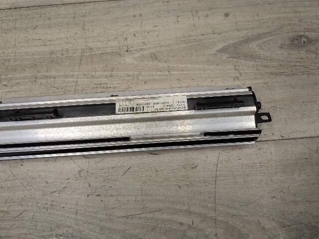 15-19 OEM BMW F16 F86 X6 REAR Right Passenger Door Window Roller Sunshade Blind