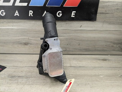 16-20 URO BMW F22 F23 F30 F32 F33 F36 G01 330 430 Engine B46 Oil Filter Housing