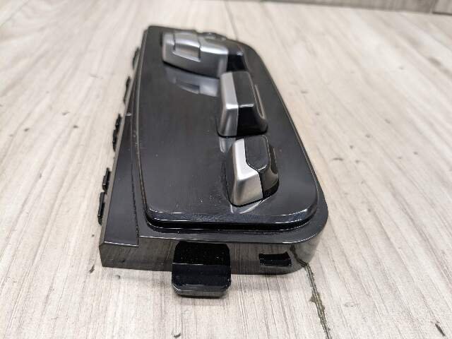 OEM BMW F90 G12 G30 530 540 M550 M5 Front Left Driver Seat Adjust Control Switch