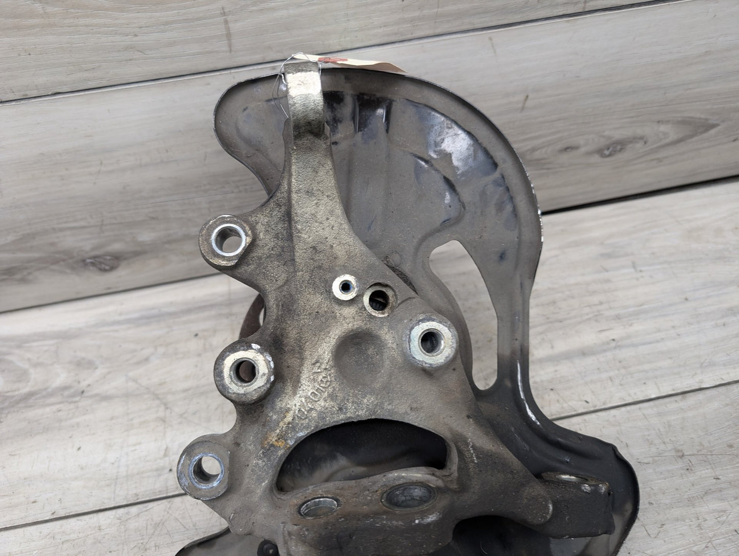 2009-2017 Mercedes-Benz E550 E-Class A207 Front Left Driver Spindle Knuckle w/ Bearing A2044202544