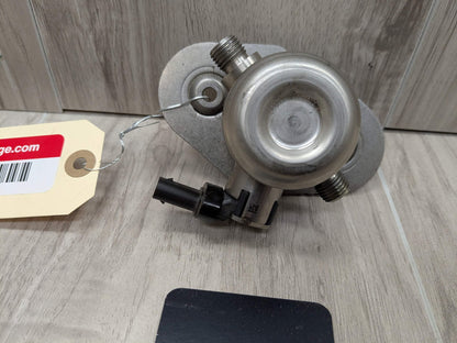 2018 BMW X3 G01 Engine Motor HPFP High Pressure Fuel Pump 7642466