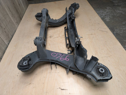 10-16 Mercedes A207 C207 W204 W207 W212 Rear Subframe Support Cradle Crossmember