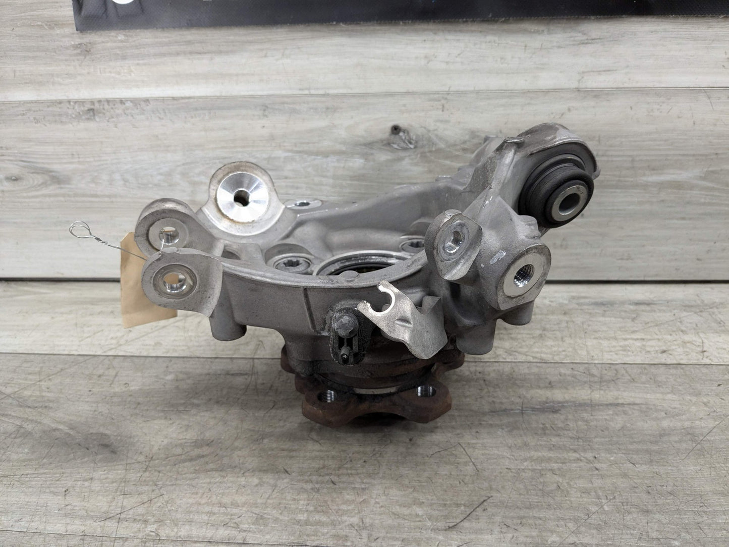 OEM BMW G20 330 M340 REAR Right Passenger Knuckle Wheel Hub Spindle Bearing