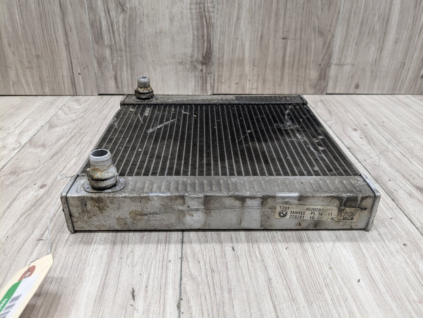 2016 BMW 750i G12 Left or Right Secondary Auxiliary radiator 8620207 OEM BMW F90 G12 G30 G45 Left Right Secondary Auxiliary Coolant Remote Radiator