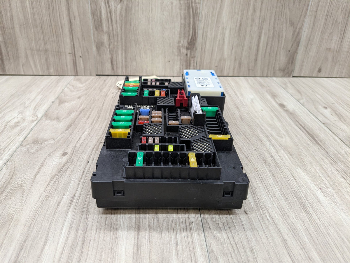 OEM BMW G01 X3 G02 X4 Rear Battery Power Distribution Fuse Relay Junction Box