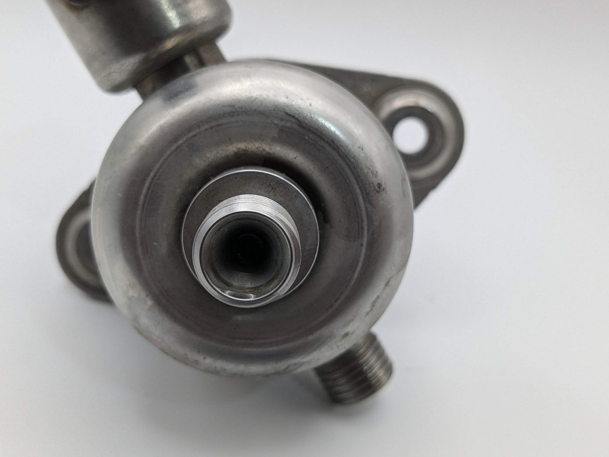 15-20 OEM BMW F80 F82 F83 F87 M2 M3 M4 Engine S55 HPFP High Pressure Fuel Pump