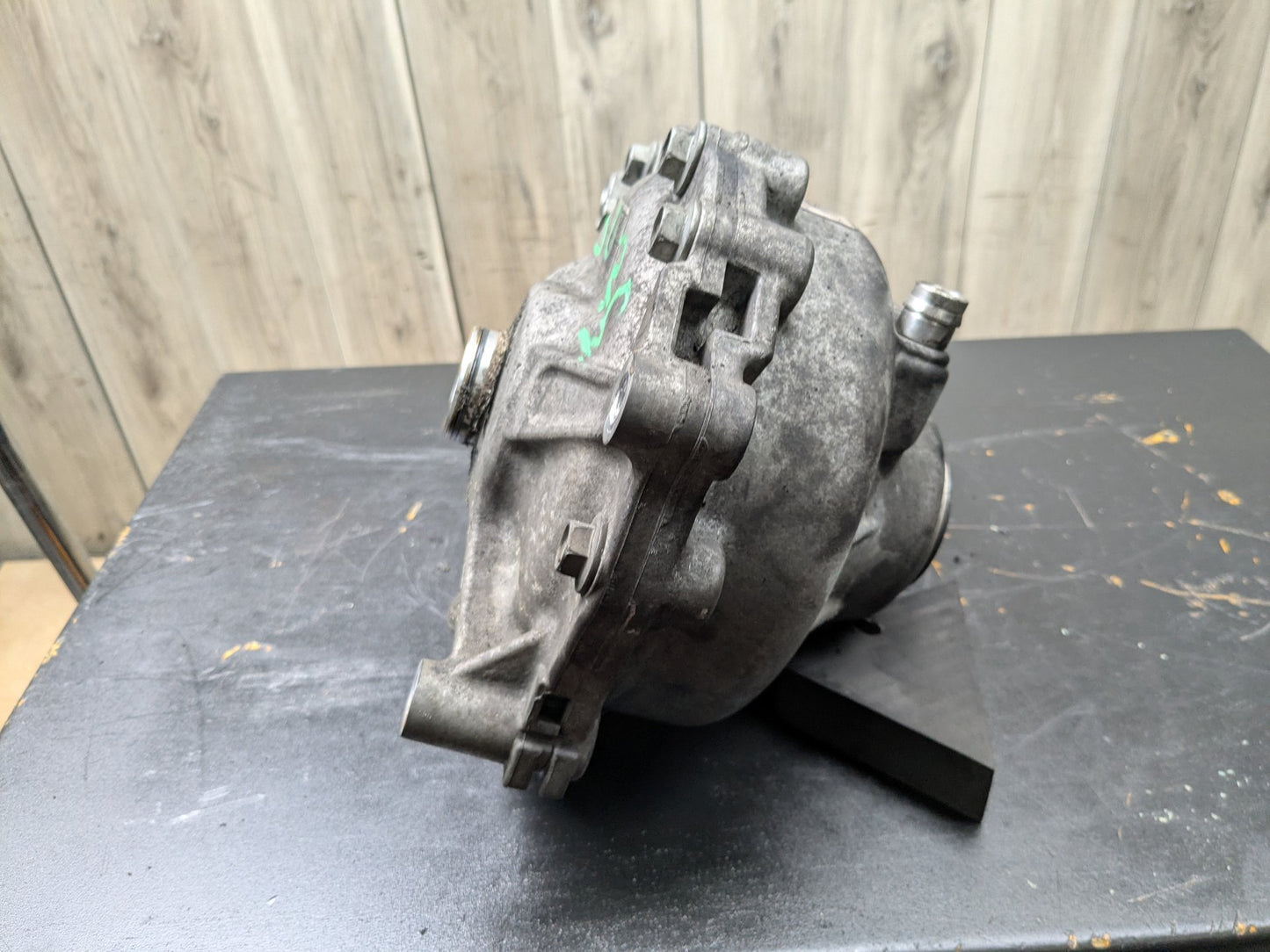 2010 BMW X5 E70 Front Axle Carrier Differential 7552533 07-14 OEM BMW E70 E71 X5 X6 X5M AWD Front Differential Axle Carrier Ratio 3.64