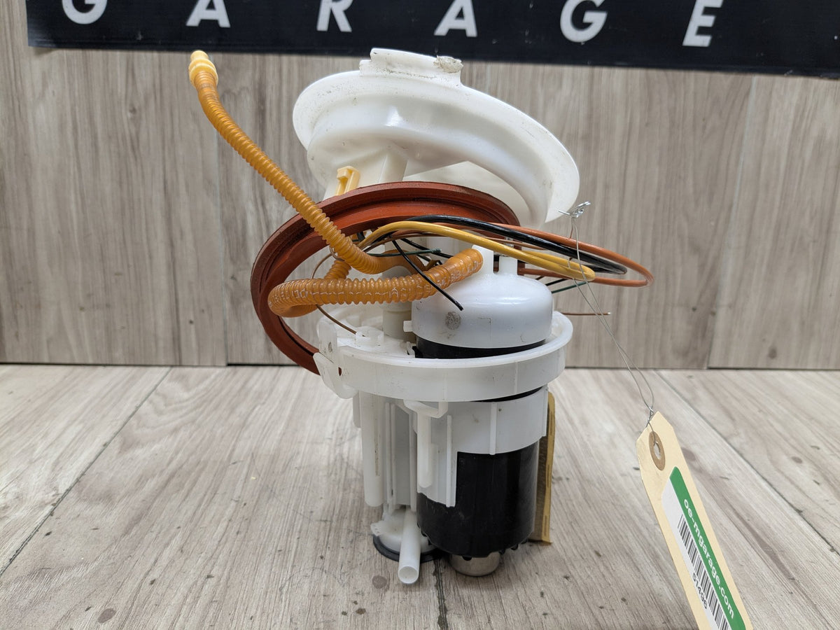 2018-2024 Audi S5 B9 Fuel Gas Tank Sending Unit Assembly 8W0919087AA
