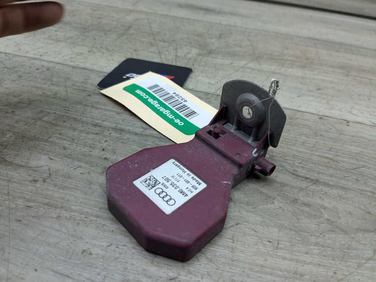 17-25 OEM AUDI A3 A4 A5 A6 A7 Q3 Q5 Q7 Q8 S5 SQ5 Rear Mobile Phone Antenna