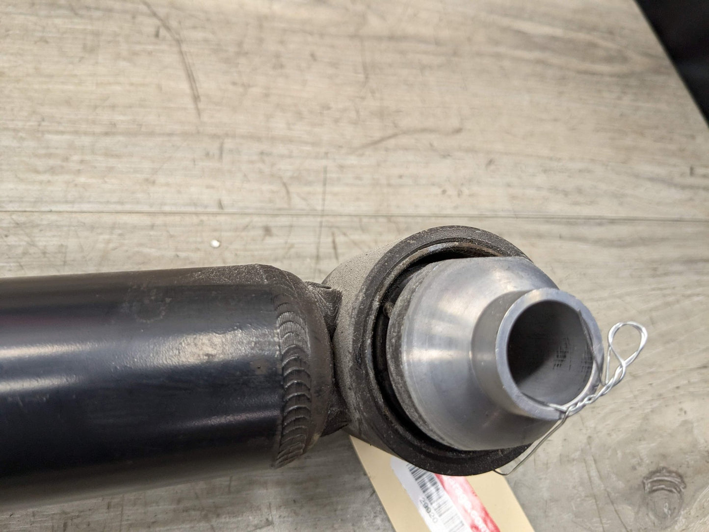 2021 BMW 540i G30 Rear Left or Right Spring Strut Shock Absorber 6896015 21-22 OEM BMW G30 540 REAR Left Right Side Strut Shock Absorber w/ Spring