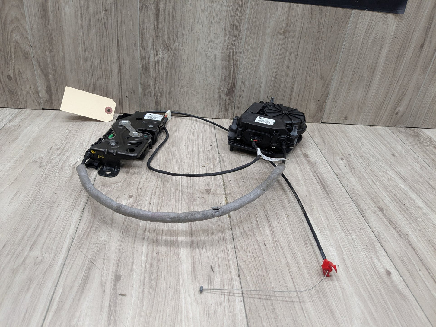 2016 BMW 750i G12 Liftgate Trunk Lid Liftgate Lock Latch Actuators SET 7441014 16-22 OEM BMW G11 G12 740 750 M760 Trunk Lid Power Lock Drive Actuator