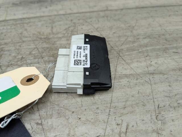 OEM BMW F15 F16 F25 F26 X3 X4 X5 X6 Steering Wheel Electronics Control Module