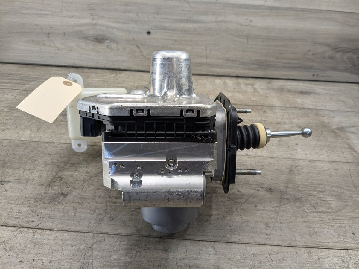 2019-2026 BMW X5 G05 ABS Pump Module 6899247 ENGINE STARTER: The engine may no be able o be s ar ed. I he dri er repea edly a emp s o s ar he engine using excessi ely long s ar ing a emp s, his may cause an elec rical o erload o he s ar er. OEM