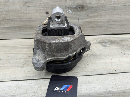 OEM BMW G12 G30 540 640 740 840 Engine B58 Right Passenger Motor Mount Support