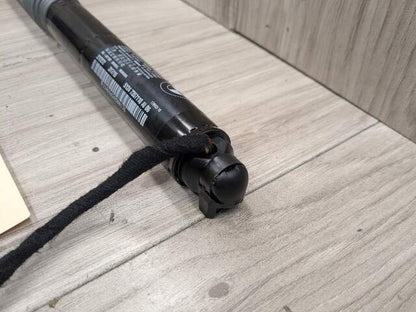 16-19 OEM BMW G12 740 750 M760 Right Passenger Electric Trunk Lid Shock Strut