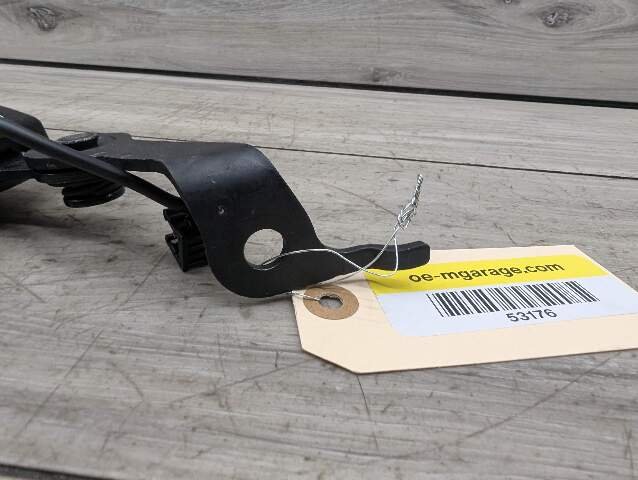 OEM BMW F90 M5 G30 530 540 M550 Rear Right Passenger Seatbelt Seat Belt Buckle